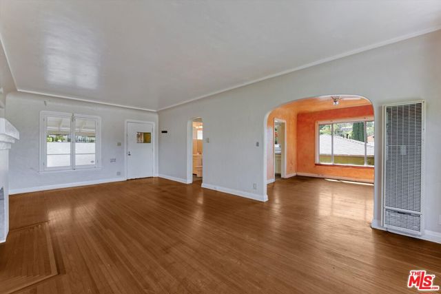 2461 McCready Avenue, Los Angeles CA: https://media.crmls.org/mediaz/5f5b64f6-cb11-482d-8f9a-a2867b5a9c6d.jpg