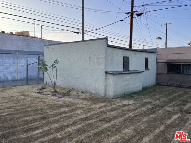 Image 3 for 1743 W 70Th St, Los Angeles, CA 90047