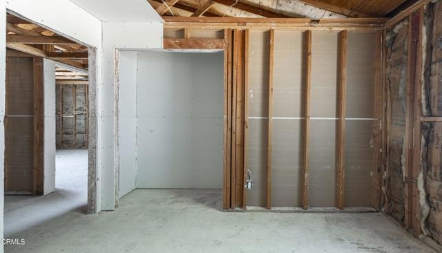 1859 Kentucky Street, Bakersfield CA: https://media.crmls.org/mediaz/5f5fc9c9-5d5c-4c03-838b-6f84faa1b0c8.jpg
