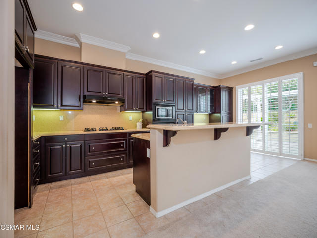 23752 Noble Fir Court, Valencia CA: https://media.crmls.org/mediaz/5f601ebf-404f-4431-92b0-29e1264bb916.jpg