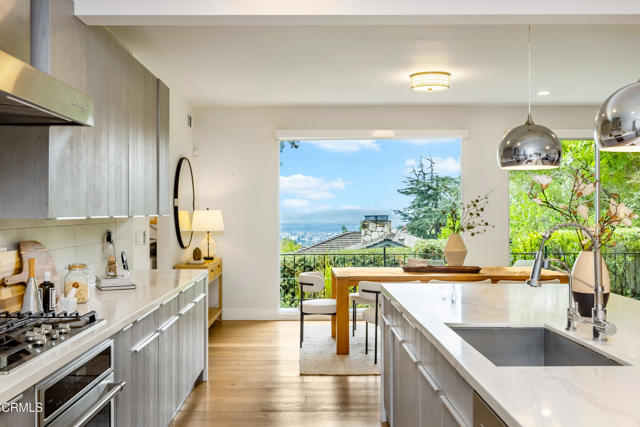 Detail Gallery Image 5 of 43 For 2065 Liliano Dr, Sierra Madre,  CA 91024 - 4 Beds | 4 Baths