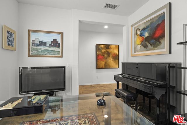 214 Morning Breeze Lane photo 6