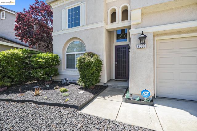 2532 Crystal Way, Antioch CA: https://media.crmls.org/mediaz/5f627cbc-4009-41d3-9e07-e8662cefd878.jpg
