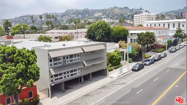 1241 N Fairfax Avenue, West Hollywood CA: https://media.crmls.org/mediaz/5f6392b5-bd90-49ab-af0a-daa7b82c3a36.jpg