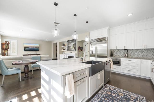 Detail Gallery Image 19 of 41 For 9815 Fox Valley Way, San Diego,  CA 92127 - 4 Beds | 3 Baths