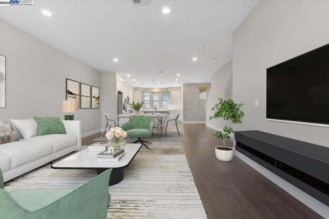 93 Catania Cmn, Fremont CA: https://media.crmls.org/mediaz/5f6533ed-a77f-48f7-8177-c653b9d13460.jpg