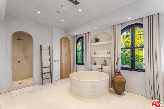 Drew Fenton | 30125 Harvester Road Malibu CA | MLS: 7631745