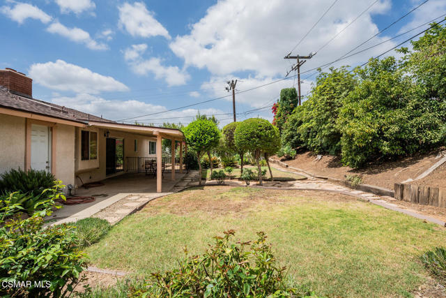 3317 Dalhart Avenue, Simi Valley CA: https://media.crmls.org/mediaz/5f657fd2-3e68-4bb7-a26d-d7e45d6f677a.jpg