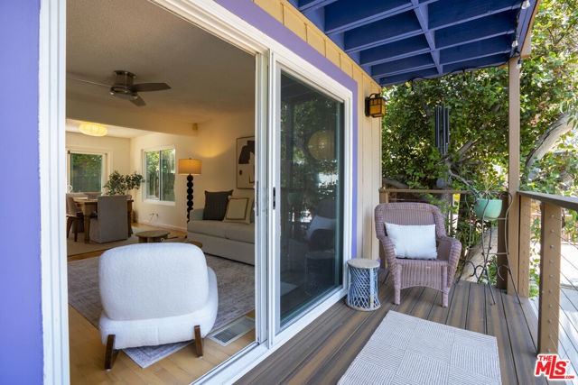 353 Mavis Drive, Los Angeles CA: https://media.crmls.org/mediaz/5f664d7d-3624-44d4-8b5e-89f7784d82fe.jpg