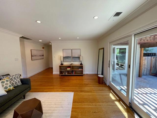 6863 Devon Way, San Jose CA: https://media.crmls.org/mediaz/5f677886-6c30-42de-bb2e-072df24d0de0.jpg