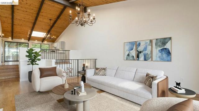 1881 Grand View Drive, Oakland CA: https://media.crmls.org/mediaz/5f678439-ea24-4fcb-b48a-025fa2bc902b.jpg