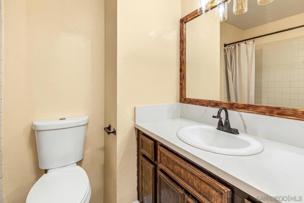 MLS #250032958SD img 14