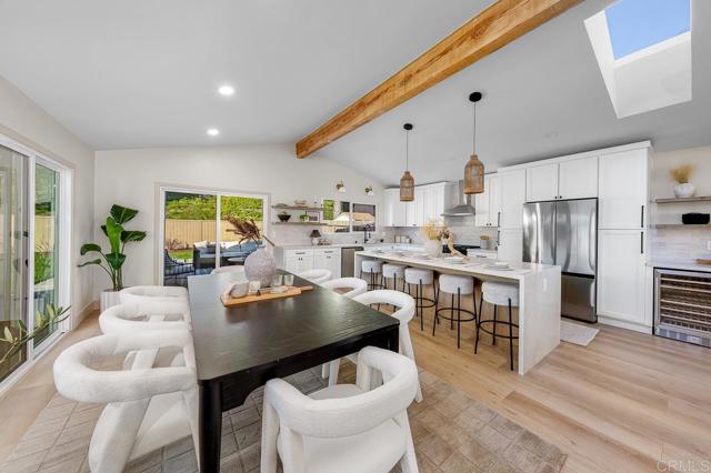 Detail Gallery Image 3 of 41 For 4860 Park, Carlsbad,  CA 92008 - 4 Beds | 2/1 Baths