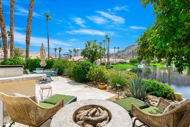 55649 Pinehurst, La Quinta CA: https://media.crmls.org/mediaz/5f690983-a70b-48b4-9412-b663dd4d7d91.jpg