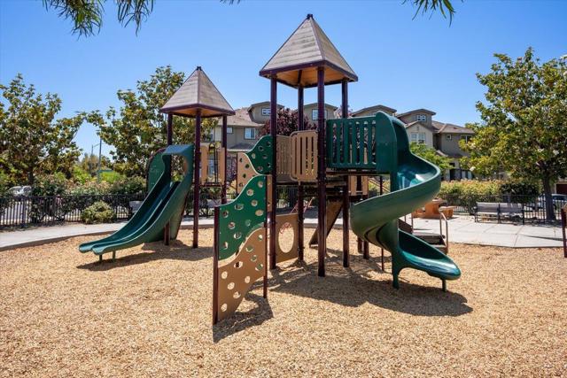 1339 Marcello Drive, San Jose CA: https://media.crmls.org/mediaz/5f6a762c-db7c-4574-8a7a-59838bb4b588.jpg