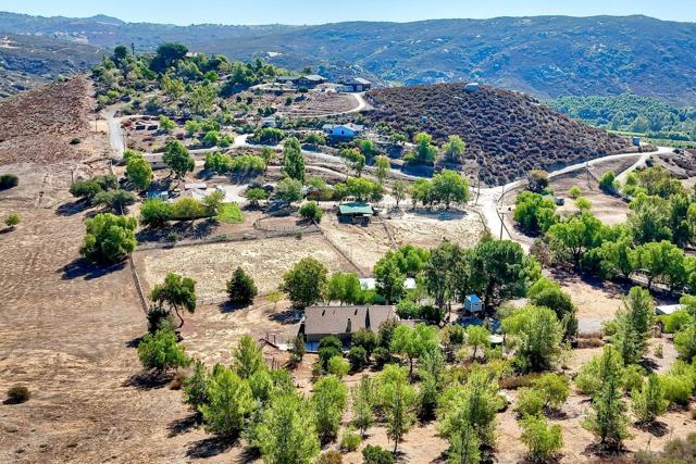 23003 Arjo Lane, Ramona, California 92065, 3 Bedrooms Bedrooms, ,2 BathroomsBathrooms,Single Family Residence,For Sale,Arjo Lane,250040733SD