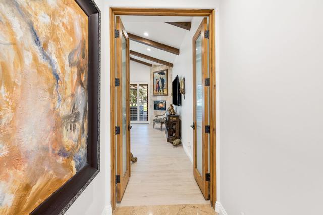 57895 Stone Creek E Trail, La Quinta CA: https://media.crmls.org/mediaz/5f6c98bc-824f-4136-8049-88c9b0a07add.jpg