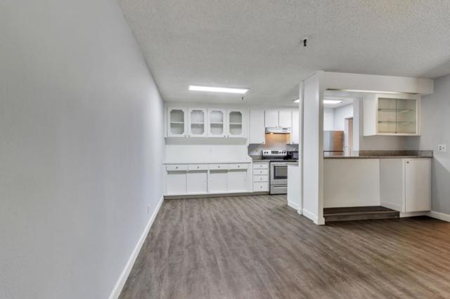 1830 Lakeshore Avenue, Oakland CA: https://media.crmls.org/mediaz/5f6d12b9-d7d8-4a94-99a4-b464c6b0760f.jpg