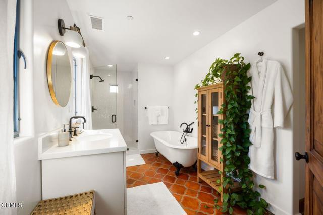 Detail Gallery Image 30 of 54 For 13202 Ojai Rd, Santa Paula,  CA 93060 - 5 Beds | 4/1 Baths