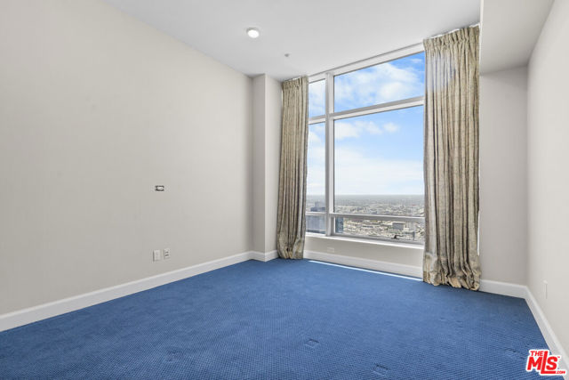 900 W Olympic Boulevard, Los Angeles CA: https://media.crmls.org/mediaz/5f6f5c05-32fa-4e55-bb2b-51f40cb05202.jpg