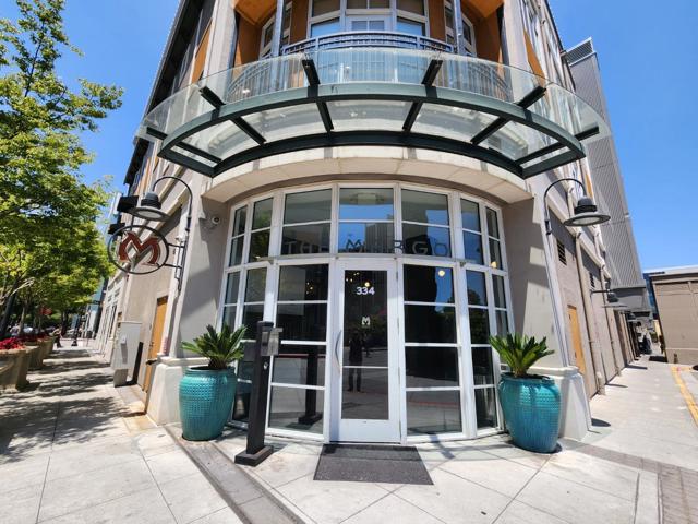 334 Santana Row, San Jose CA: https://media.crmls.org/mediaz/5f6fd3c4-c0b1-46b8-8d59-9235f2048205.jpg