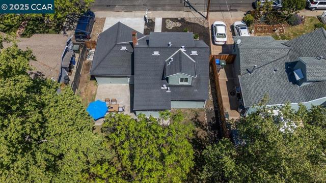 4178 Huckleberry Dr, Concord CA: https://media.crmls.org/mediaz/5f704a24-6683-4199-949b-53f7aef25d52.jpg