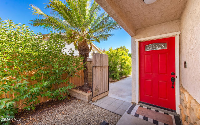 5327 Heather Street, Camarillo CA: https://media.crmls.org/mediaz/5f705646-6a72-486c-b021-206383bfc7e8.jpg