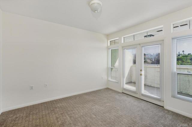 3315 Genoa Way, Oceanside CA: https://media.crmls.org/mediaz/5f70bbef-d1c7-4554-973a-74280010705e.jpg