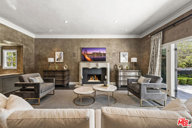 Drew Fenton | 3170 KINGS Court Los Angeles CA | MLS: 7365327 Drew Fenton | 3170 KINGS Court Los Angeles CA | MLS: 7365327