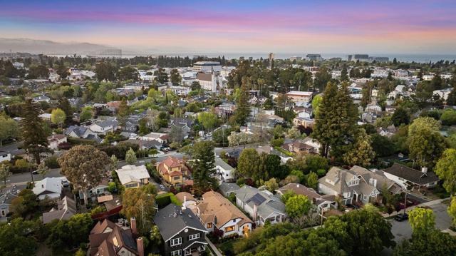170 Warren Road, San Mateo CA: https://media.crmls.org/mediaz/5f70e730-fd12-42f0-a390-7a7cffc6136c.jpg