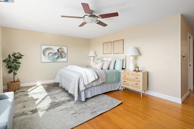 2567 Humboldt, San Leandro CA: https://media.crmls.org/mediaz/5f71250e-d0bd-4af7-a533-294127c33d4a.jpg