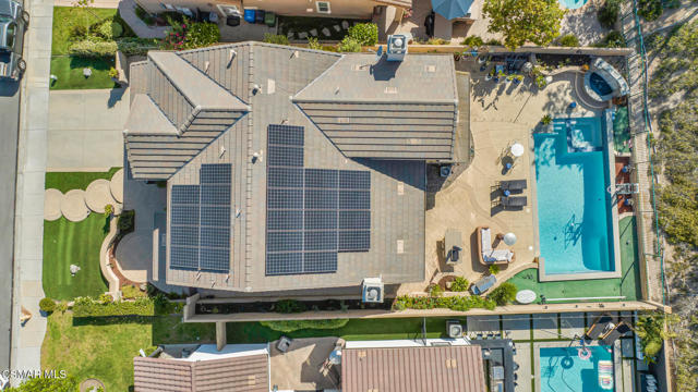 1877 Seasons Street, Simi Valley CA: https://media.crmls.org/mediaz/5f723309-5971-4fe5-a1bb-6bd7212331ed.jpg
