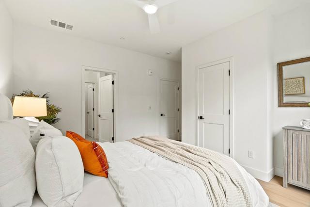 951 Woodside Road, Redwood City CA: https://media.crmls.org/mediaz/5f72c951-8e1e-4c2a-acc0-7e23d1d599c1.jpg