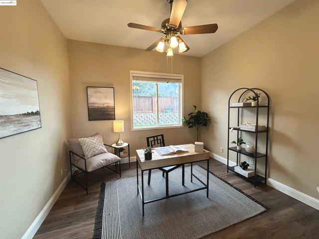 8040 Kelok Way, Clayton CA: https://media.crmls.org/mediaz/5f737807-0254-4970-9b4e-c68a313e17ec.jpg