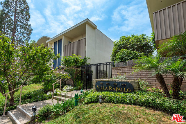 4715 La Villa Marina, Marina del Rey CA: https://media.crmls.org/mediaz/5f75d9b3-cabb-43b1-9475-c1581da25982.jpg