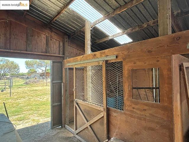 2325 Taylor Rd, Bethel Island CA: https://media.crmls.org/mediaz/5f767688-b8e8-480d-9864-8f2cd87f3a81.jpg