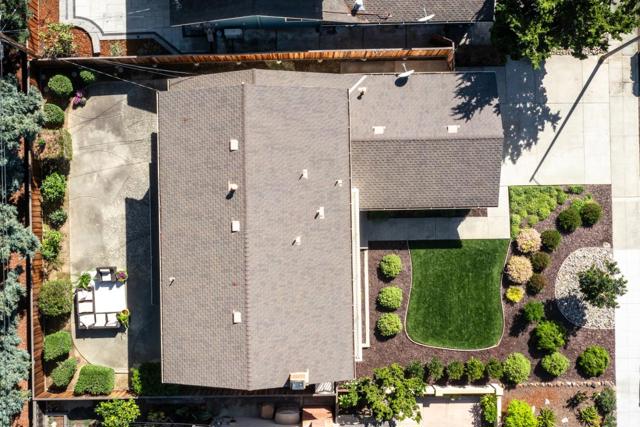 880 Russet Drive, Sunnyvale CA: https://media.crmls.org/mediaz/5f778ec6-6891-4b89-af62-f8fc673fa598.jpg