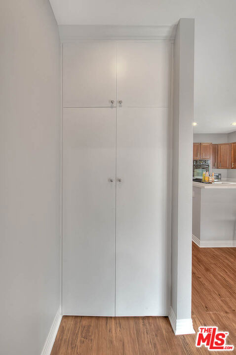 1821 S Sycamore Avenue, Los Angeles CA: https://media.crmls.org/mediaz/5f77ea4b-2ae9-45ca-a5cb-92a9e9d0c347.jpg