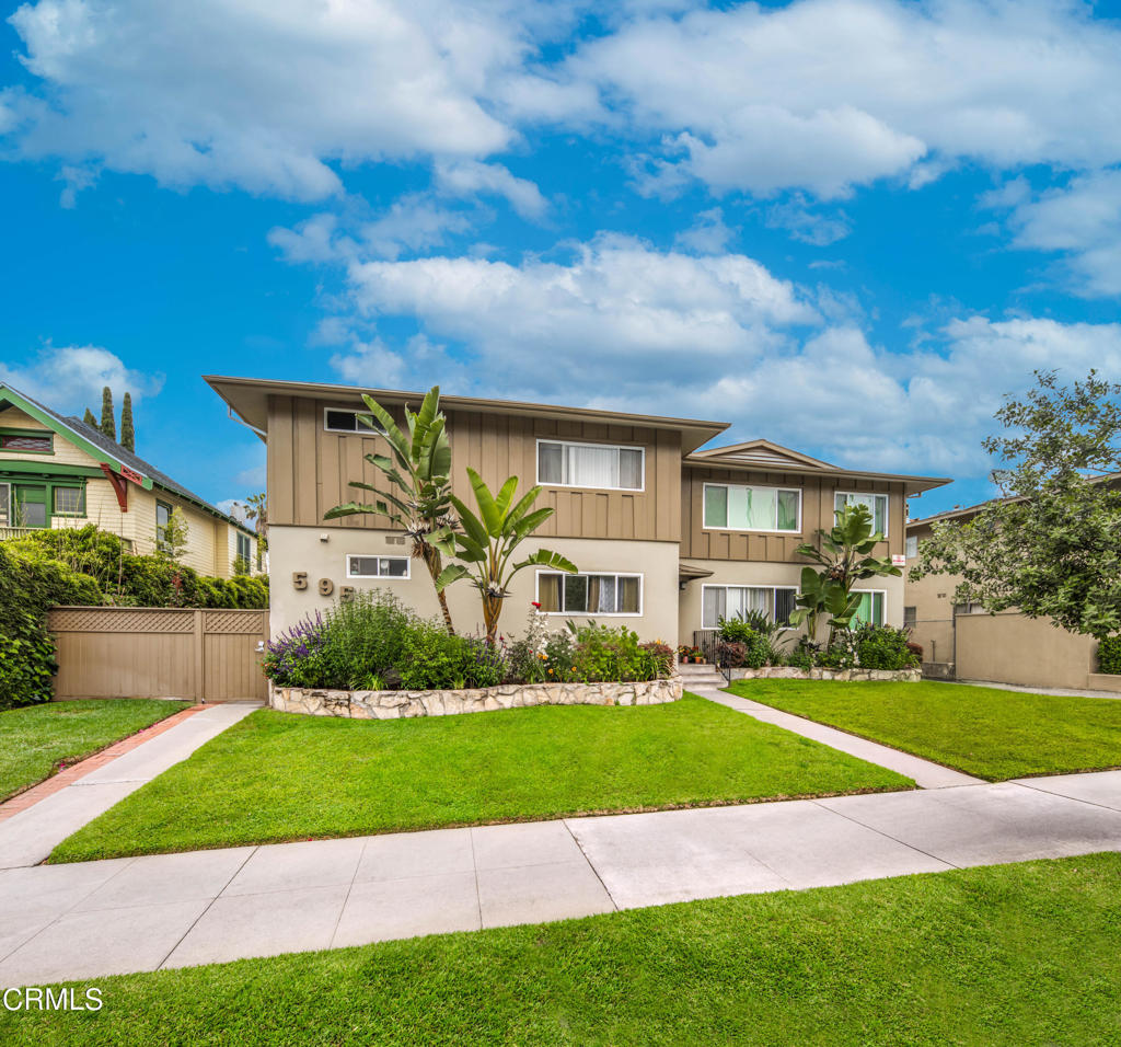 595 N Los Robles Avenue #10