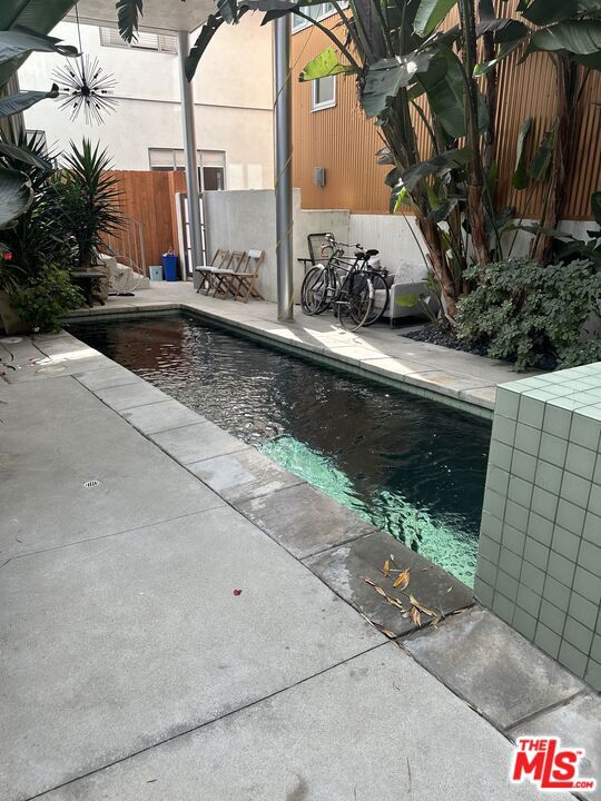 2454 Penmar, Venice CA: https://media.crmls.org/mediaz/5f79492b-02ba-4b00-86fa-c09de9b5e35c.jpg