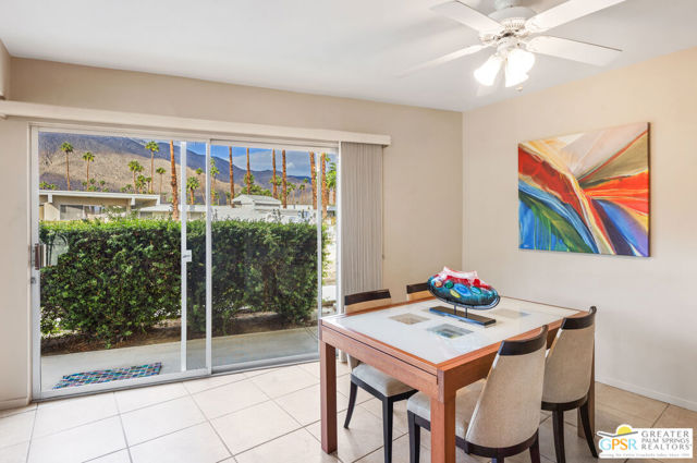 2033 E Ramon Road, Palm Springs CA: https://media.crmls.org/mediaz/5f7a2716-c124-46cf-85aa-5dac12f20d67.jpg