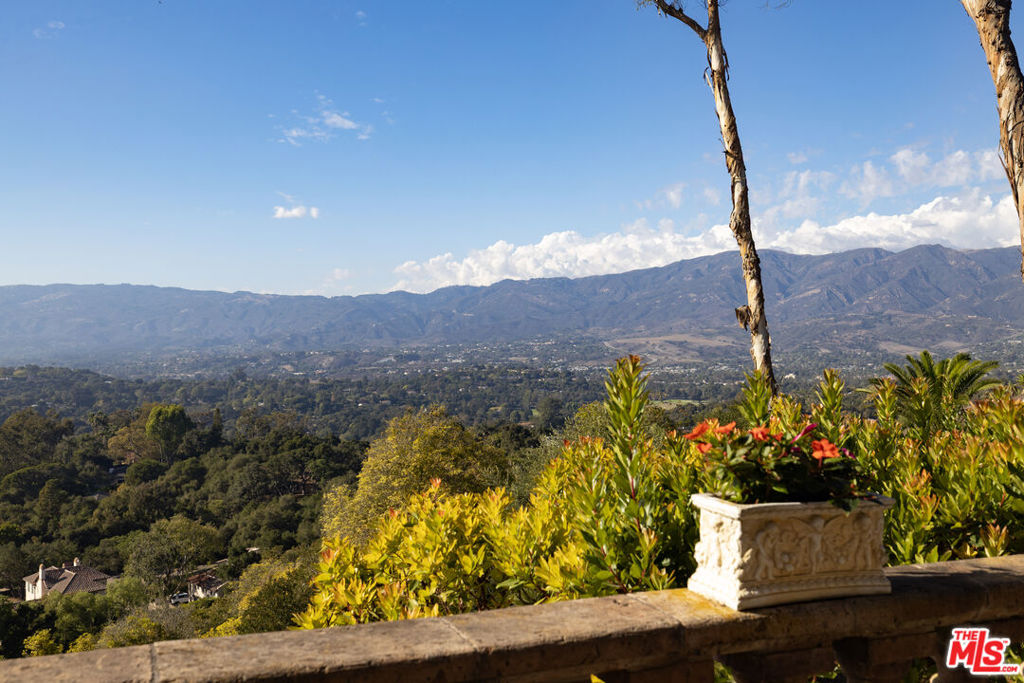 MLS #25615941 image #24