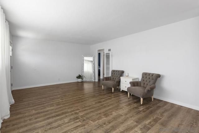 4870 Doliva Dr, San Diego CA: https://media.crmls.org/mediaz/5f7df44e-4add-4e2c-9a0f-b7774c1c57de.jpg