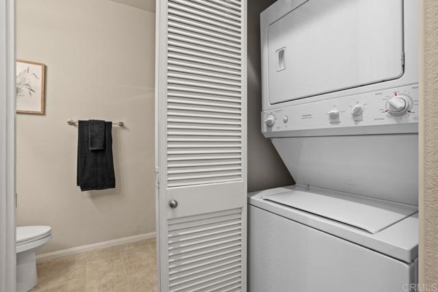 12737 Savannah Creek Drive, San Diego CA: https://media.crmls.org/mediaz/5f80ac44-418a-4a7a-8fbf-a9a892935ecb.jpg