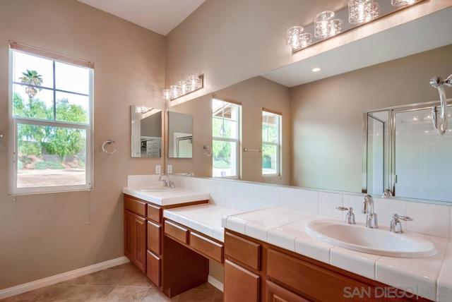 Image 31 of 61 For 26788 Calico Ct
