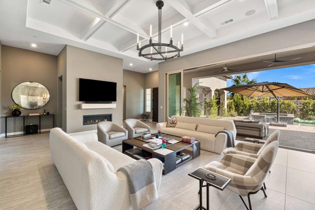81670 Haflinger Way, La Quinta CA: https://media.crmls.org/mediaz/5f828c9d-ffd3-42f8-ab5a-5f640cfd1c09.jpg