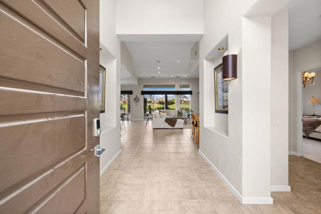 727 Arrowhead Drive, Palm Desert, CA 92211