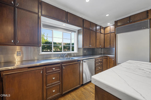 Detail Gallery Image 15 of 58 For 2300 Robles Ave, San Marino,  CA 91108 - 4 Beds | 4/1 Baths