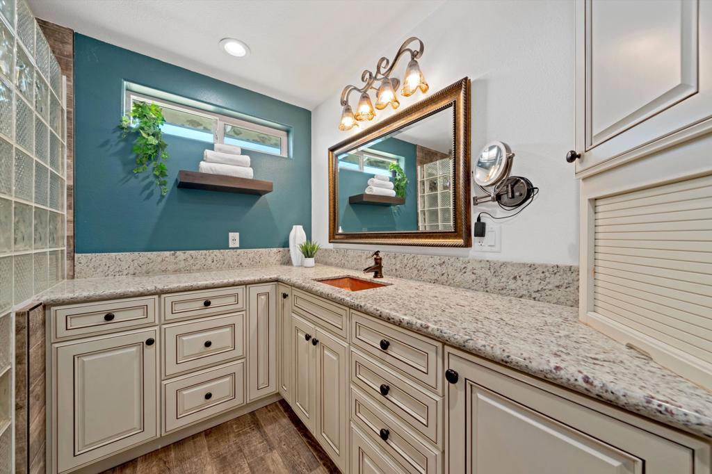 MLS #219127819DA image #14