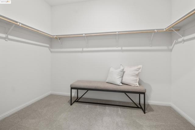 2818 Fifth Street, Alameda CA: https://media.crmls.org/mediaz/5f8546a3-0bf1-420f-a4bf-b75ab738baee.jpg